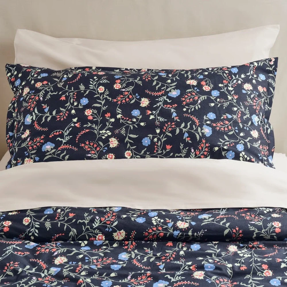 Floral Cotton Pillowcase and Comforter Set